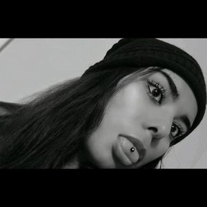 Meet your Posher, Bianca